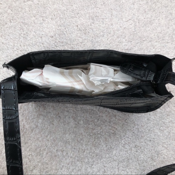 3 for $25⚡️SHEIN Black Croc Embossed Baguette Bag - Picture 6 of 8